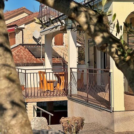 Apartments Pavle Малинска Экстерьер фото
