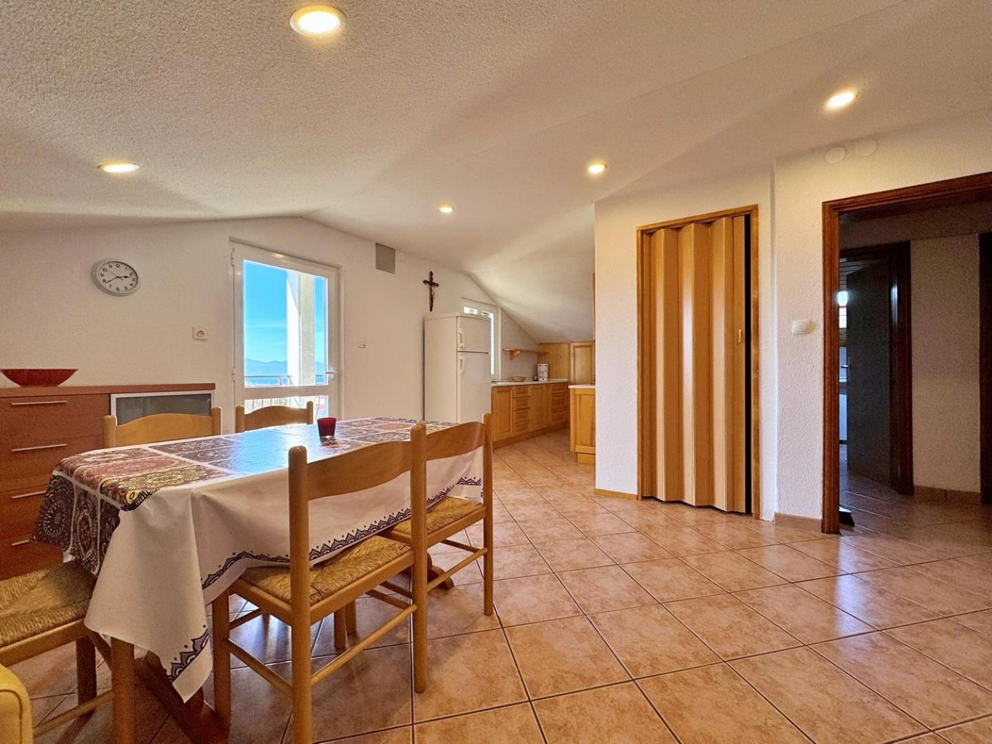 Apartments Pavle Малинска Экстерьер фото