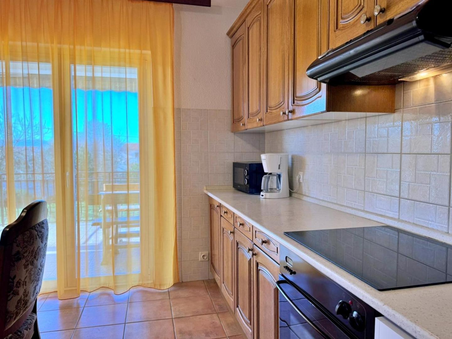 Apartments Pavle Малинска Экстерьер фото