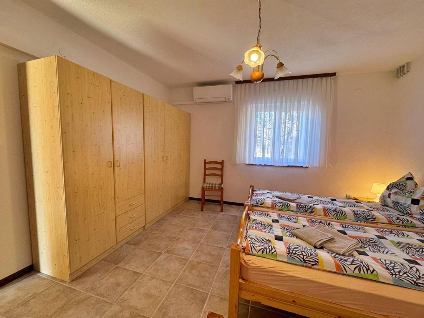 Apartments Pavle Малинска Экстерьер фото