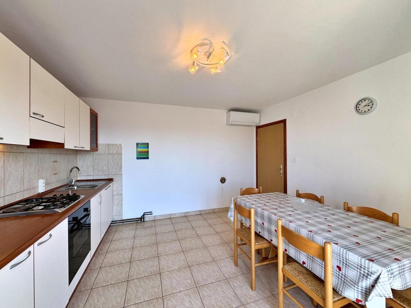 Apartments Pavle Малинска Экстерьер фото