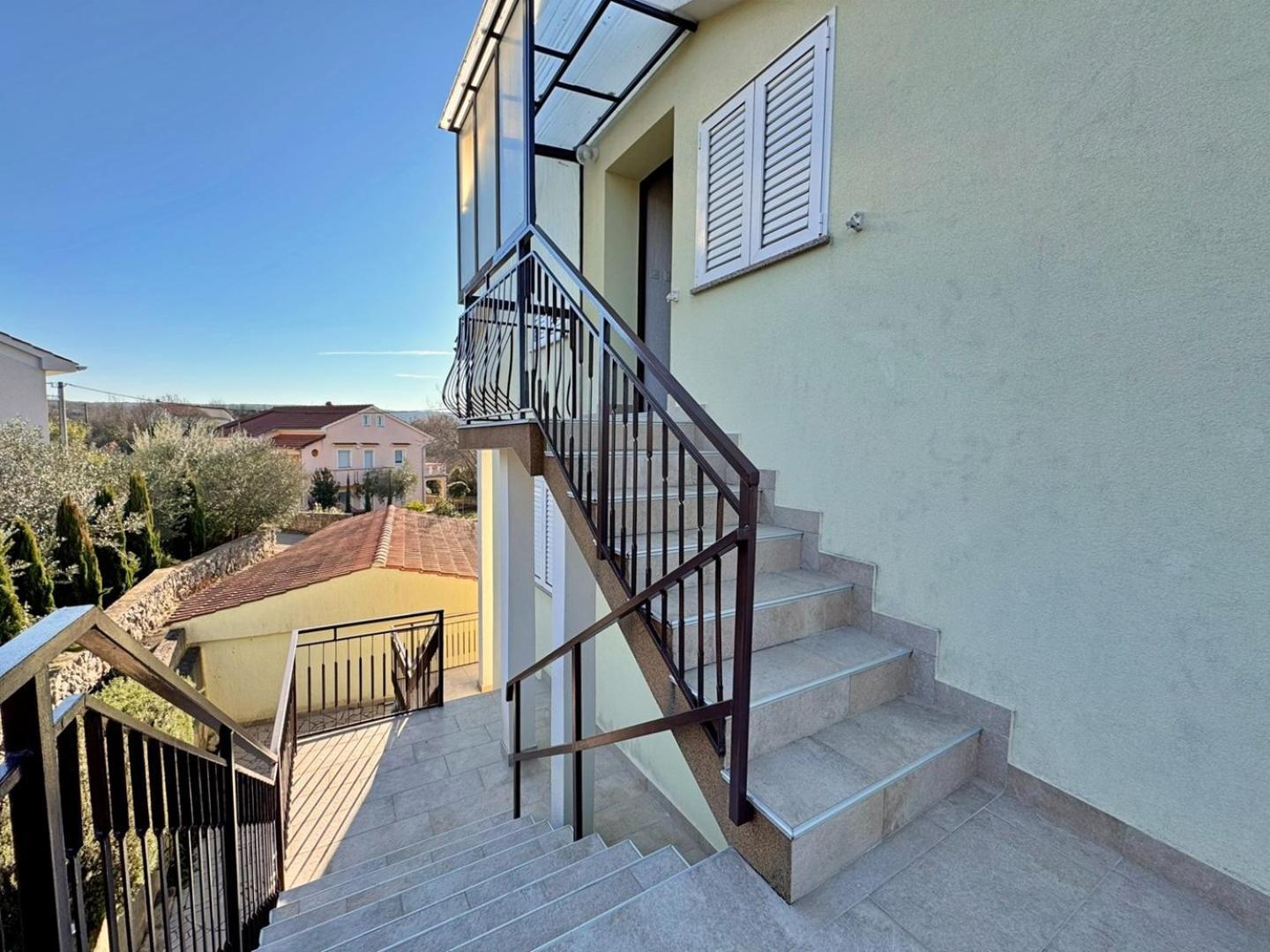 Apartments Pavle Малинска Экстерьер фото