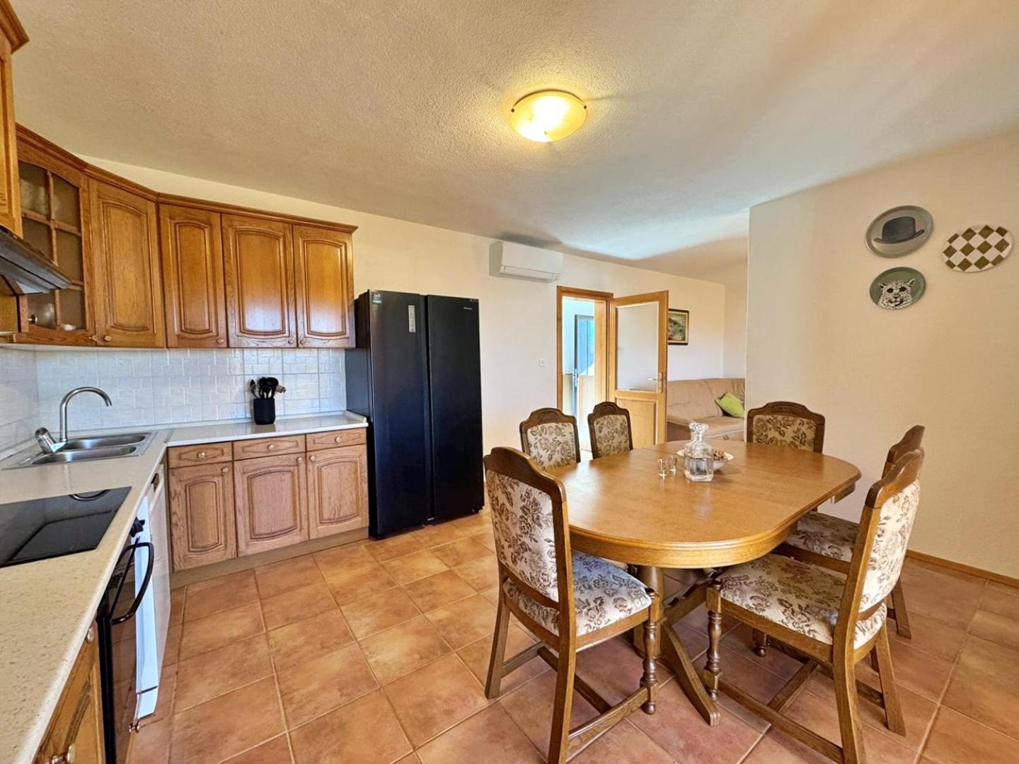 Apartments Pavle Малинска Экстерьер фото