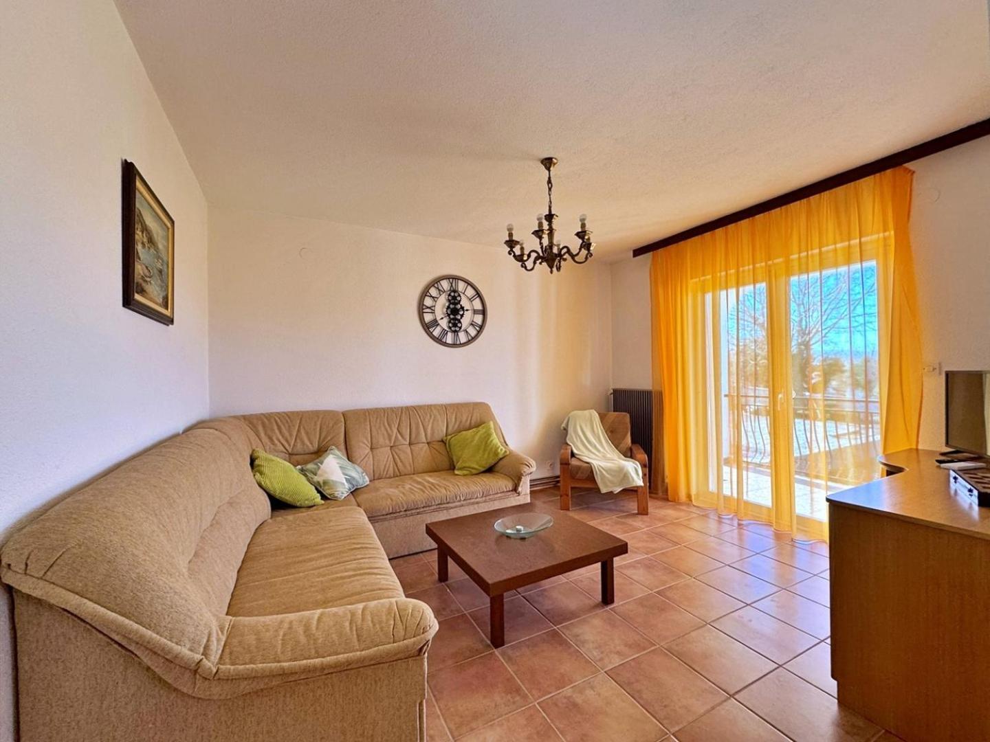 Apartments Pavle Малинска Экстерьер фото