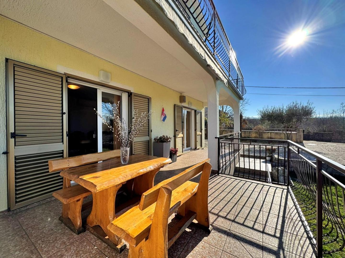 Apartments Pavle Малинска Экстерьер фото
